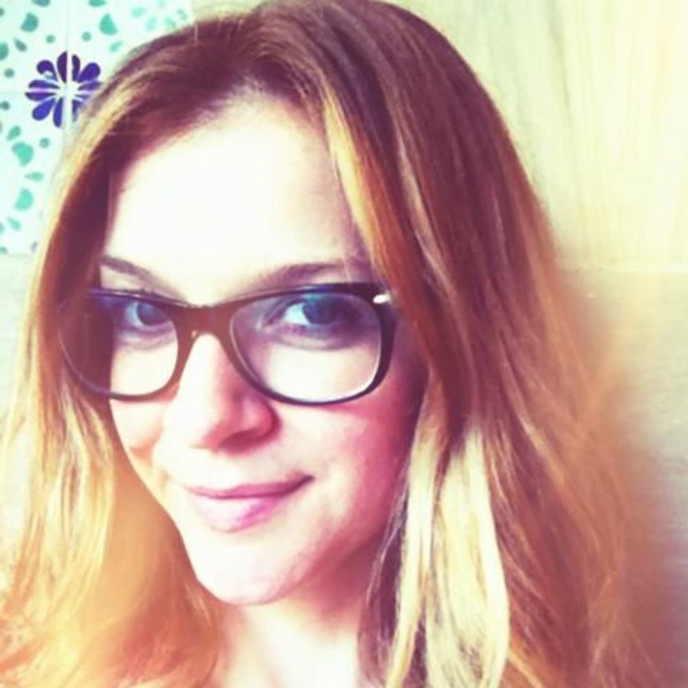 Meet your Posher, Alexis